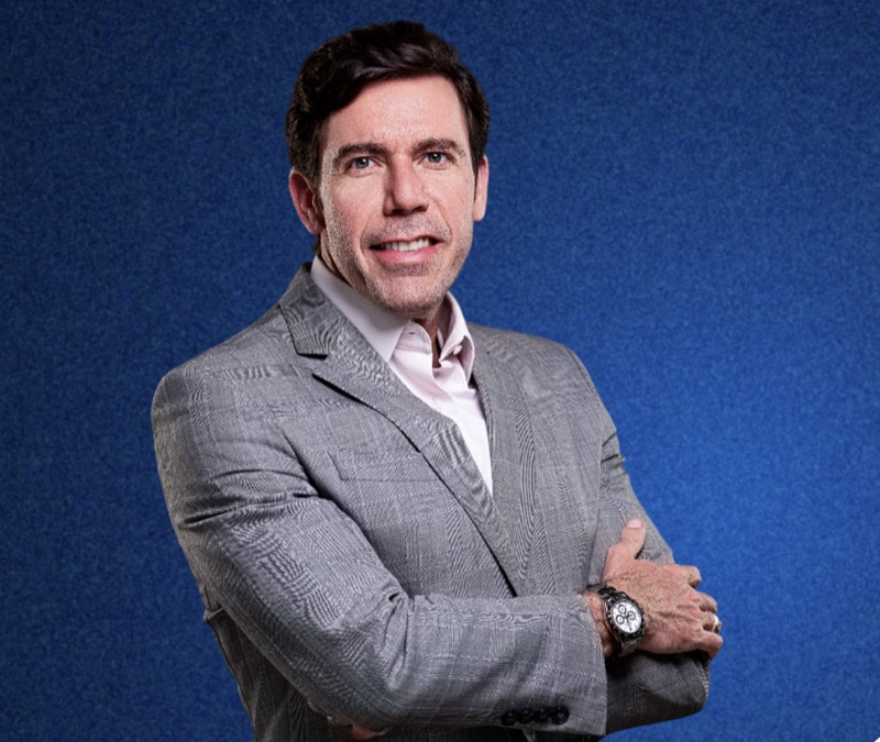 Dr. Leandro Vaz